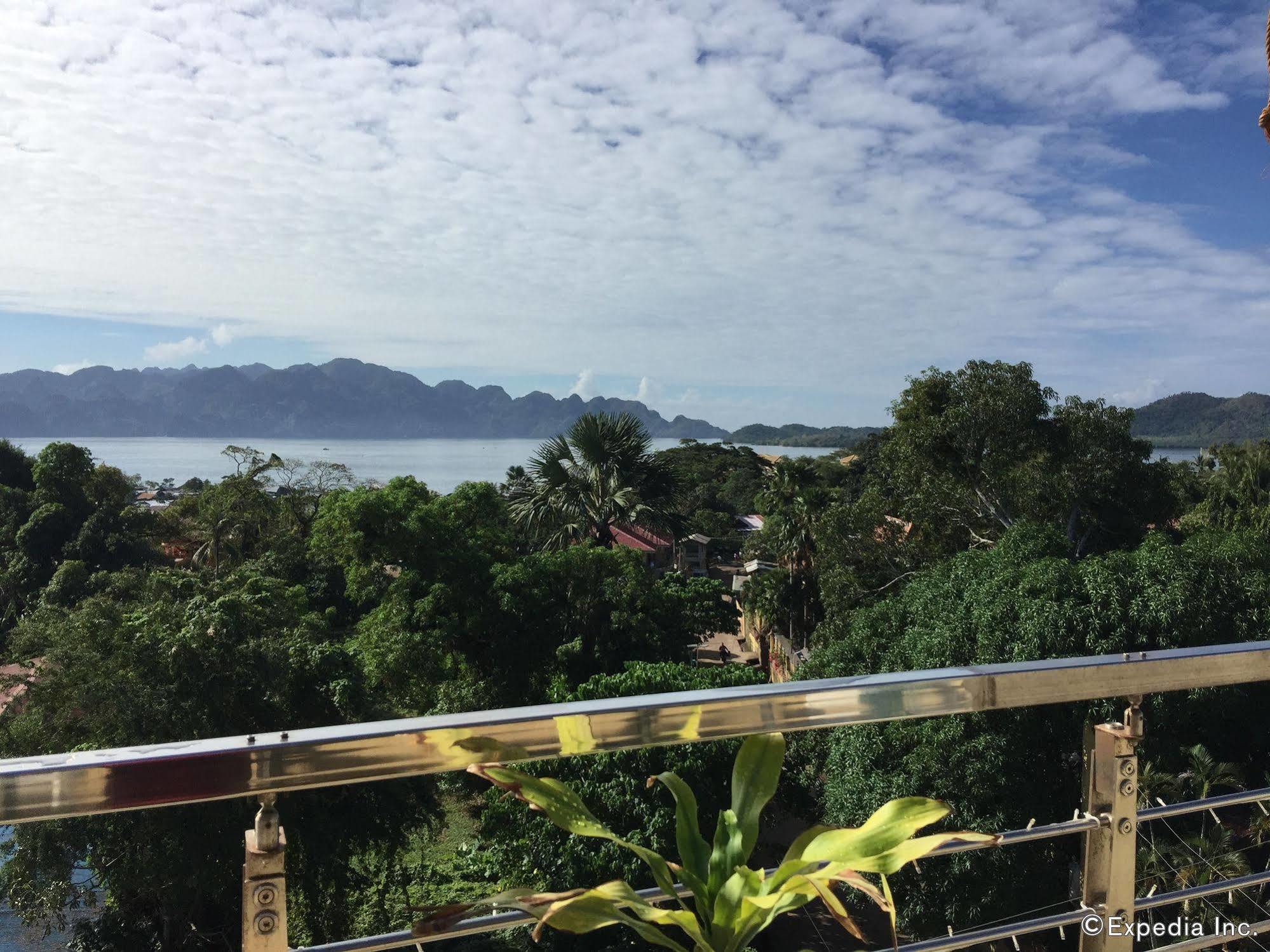 Reddoorz Micasa Lodge Coron Palawan Ngoại thất bức ảnh